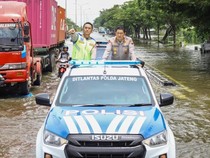 Cek Banjir di Semarang, Kapolda Jateng Pastikan Layanan Terbaik