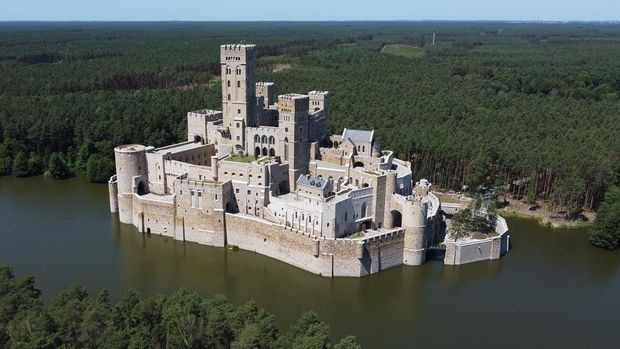 Kastil Stobnica Kastil Stobnica