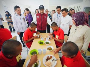 Gus Ipul: Anak Lulus Sekolah Rakyat, Keluarganya Juga Naik Kelas