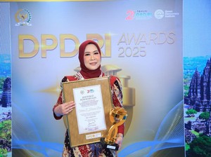 Feby Deru Dianugerahi DPD Award 2025, Peduli Ekonomi Kreatif di Sumsel