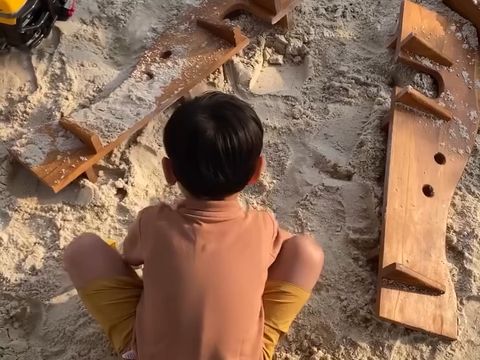 Kinville Park Taman Sensori di Malang