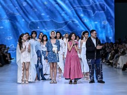 Sejauh Mata Memandang Melarung Pesan Cinta untuk Laut di JFW 2026