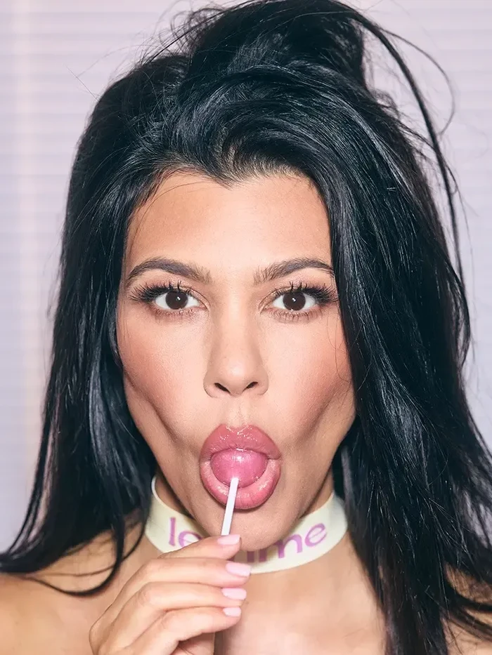 Kourtney Kardashian Rilis Lolipop Probiotik.