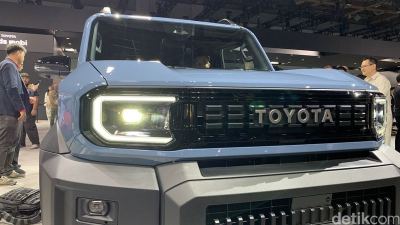 Land Cruiser FJ Land Cruiser FJ bakal diproduksi di Thailand. Seperti ini penampakannya pada ajang Japan Mobility Show 2025
