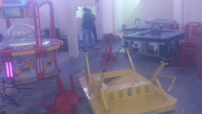 Lokasi diduga tempat judi ketangkasan yang digeruduk ibu-ibu pengajian. (Foto: dok. Polres Asahan) Lokasi diduga tempat judi ketangkasan yang digeruduk ibu-ibu pengajian. (Foto: dok. Polres Asahan)