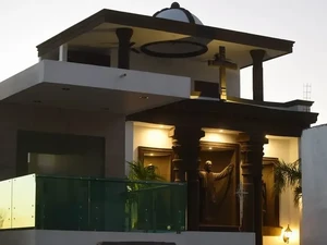 Bukannya Seram, Makam Gembong Narkoba Ini Bak Rumah Mewah 2 Lantai