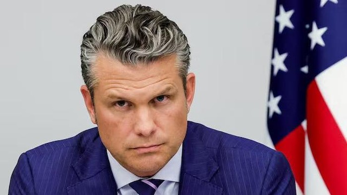 Menhan AS Pete Hegseth U.S. Secretary of Defense Pete Hegseth attends a meeting of the Ukraine Defence Contact Group, after a meeting of NATO defence ministers at the alliances headquarters, in Brussels, Belgium October 15, 2025. REUTERS/Yves Herman Purchase Licensing Rights