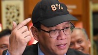 Purbaya Pamer Topi 8%: Ini Target Ekonomi Presiden Purbaya Pamer Topi 8%: Ini Target Ekonomi Presiden
