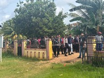 Remaja di Merauke Tewas Diduga Dianiaya Berujung 3 Rumah Dibakar