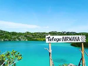 Telaga Nirwana, Wisata Alam Tersembunyi di Rote Ndao NTT