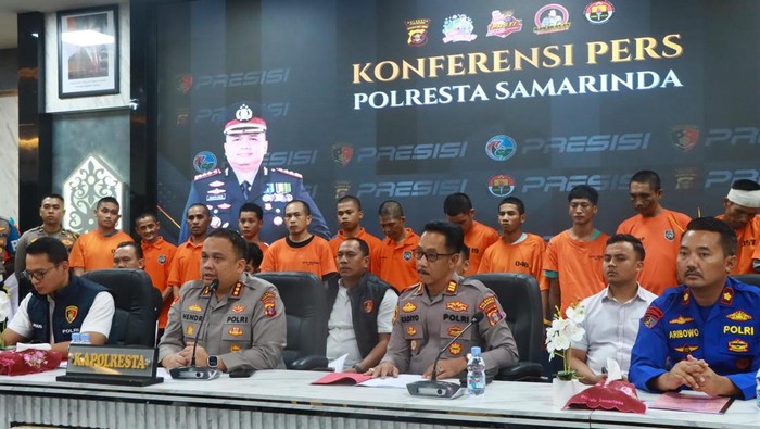 Para tahanan yang kabur lewat kloset sel Polsek Samarinda Kota saat dirilis Polresta Samarinda.