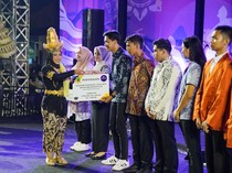 Pemkot Mojokerto Bagikan Beasiswa Prestasi untuk 260 Mahasiswa