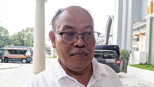 Plt Kepala DLHK NTB, Ahmadi, saat ditemui di Kantor Gubernur NTB, Rabu (29/10/2025). (Foto: Ahmad Viqi/detikBali)