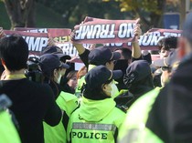 Video Dibalik Megahnya APEC: Polisi Korsel Tidur di Lantai-Tak Dapat Makan