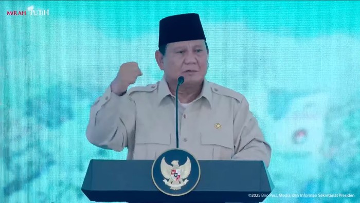 Presiden Prabowo Subianto mengatakan Polri saat ini semakin peka terhadap tuntutan kepentingan negara. Menurutnya, Indonesia punya prinsip utama gotong royong. (YouTube Setpres)