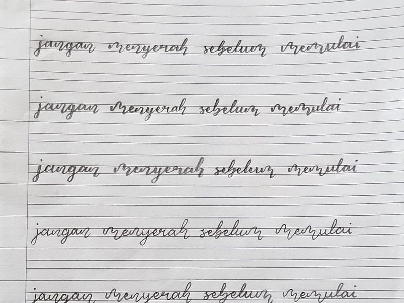 Program menulis indah tegak bersambung bagi siswa Kalimantan Tengah. Program menulis indah tegak bersambung bagi siswa Kalimantan Tengah.