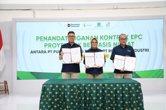 Pupuk Kujang Cikampek menandatangani kontrak Engineering, Procurement, and Construction (EPC) dengan PT Rekayasa Industri (Rekind) untuk pembangunan pabrik pupuk NPK Nitrat. Pupuk Kujang Cikampek menandatangani kontrak Engineering, Procurement, and Construction (EPC) dengan PT Rekayasa Industri (Rekind) untuk pembangunan pabrik pupuk NPK Nitrat.