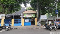 SDN Menteng 03 Jakarta dikenal juga sebagai SD Venezuela. Sekolah ini terletak di Jalan Cilacap Nomor 5, Menteng, Jakarta Pusat. Foto: (Cicin Yulianti/detikcom)