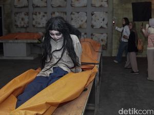 Halloween di Trans Studio Cibubur, Ada Rumah Hantu!