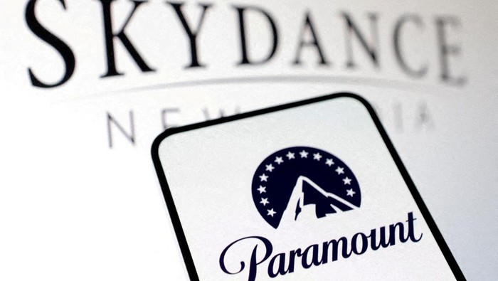 FILE PHOTO: Paramount Global and Skydance logos are seen in this illustration taken December 17, 2024. REUTERS/Dado Ruvic/Illustration/File Photo