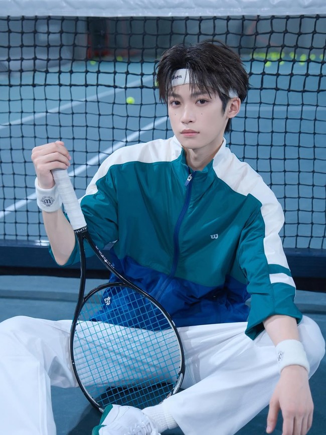 Zi Yu mengawali kariernya di industri hiburan Cina sebagai trainee CPop pada tahun 2019. Ia sempat mengikuti dua program survival boy band, sebelum akhirnya bergabung dalam grup Guanghe Shaonian pada tahun 2021. Foto: dok. Instagram @ziyu20020706