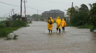 Badai Melissa Menerjang Jamaika, 8.000 Turis Inggris Terjebak