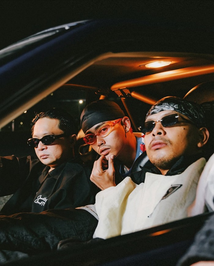 Bravy, Mister Aloy dan KEEBO Bravy, Mister Aloy dan KEEBO