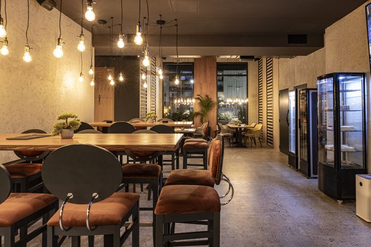 Bukan Sekadar Estetika, Ini Tujuan Resto Pasang Lampu Remang-remang Bukan Sekadar Estetika, Ini Tujuan Resto Pasang Lampu Remang-remang