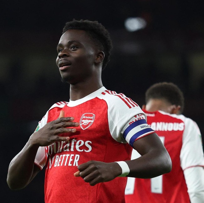 Bukayo Saka, Miliarder Baru di Arsenal