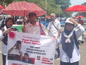 Pilu Para Guru Turun ke Jalan karena Sampai Kerja Sampingan