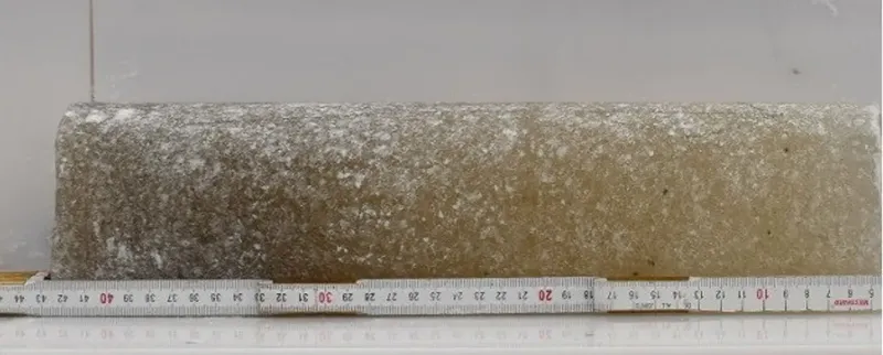 Es tertua yang ditemukan Es tertua yang ditemukan