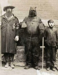 Foto Halloween Jadul Menakutkan Foto Halloween Jadul Menakutkan