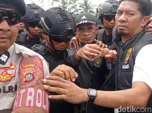 Ketua PN Kendari Nyaris Dimassa-Dievakuasi Pakai Barracuda Saat Konstatering