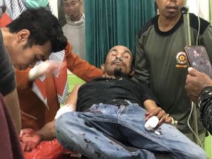 Pria Bacok Suami Baru Mantan Istri Saat Jenguk Anak di Puskesmas Bima