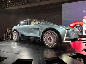 Reaksi Bos Lexus Saat Toyota Umumkan Century Jadi Brand Termewah Toyota