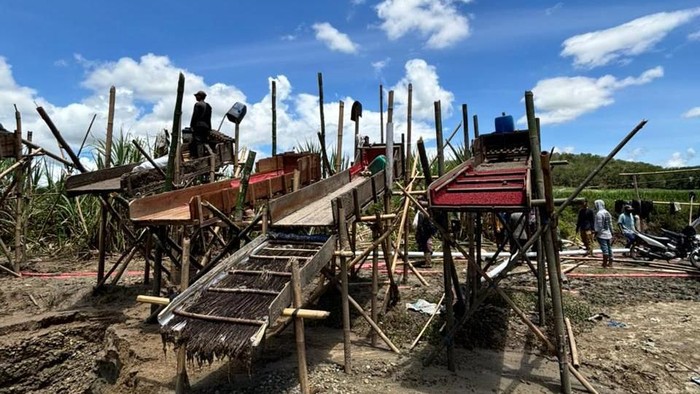 Lokasi tambang emas ilegal yang didanai oknum kades di Boalemo.