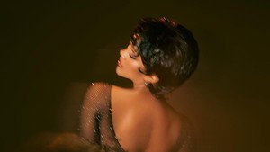 Kolom komentar penuh dengan netizen dan rekan artis lainnya yang ikut terpukau lihat karena penampilan Marion Jola. Foto: Instagram Marion Jola/Rio Motret Kolom komentar penuh dengan netizen dan rekan artis lainnya yang ikut terpukau lihat karena penampilan Marion Jola. Foto: Instagram Marion Jola/Rio Motret