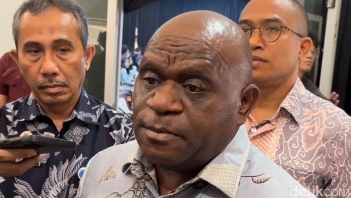 Menteri Hak Asasi Manusia (HAM), Natalius Pigai di FISIP Universitas Diponegoro (Undip), Kecamatan Tembalang, Kota Semarang, Kamis (30/10/2025). Menteri Hak Asasi Manusia (HAM), Natalius Pigai di FISIP Universitas Diponegoro (Undip), Kecamatan Tembalang, Kota Semarang, Kamis (30/10/2025).