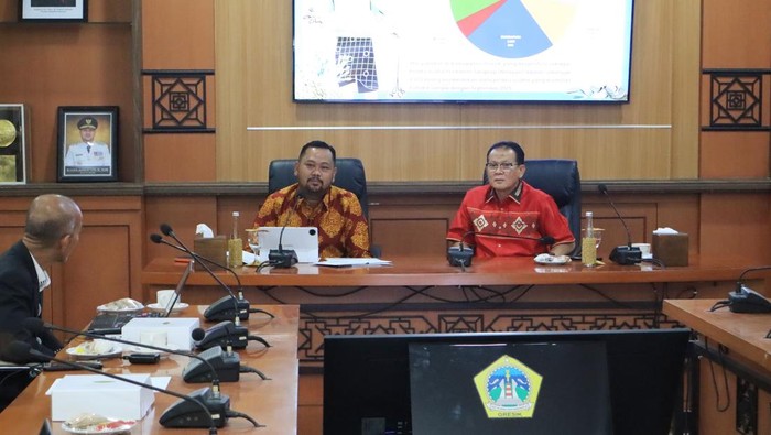 Pemkab Gresik Pemkab Gresik