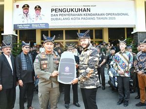 Perkuat Ketertiban Berbasis Adat, Walkot Padang Kukuhkan 208 Dubalang