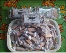 Permen Jadi khas Sumbawa (Dok. SumbawaKab.go.id) Permen Jadi khas Sumbawa (Dok. SumbawaKab.go.id)