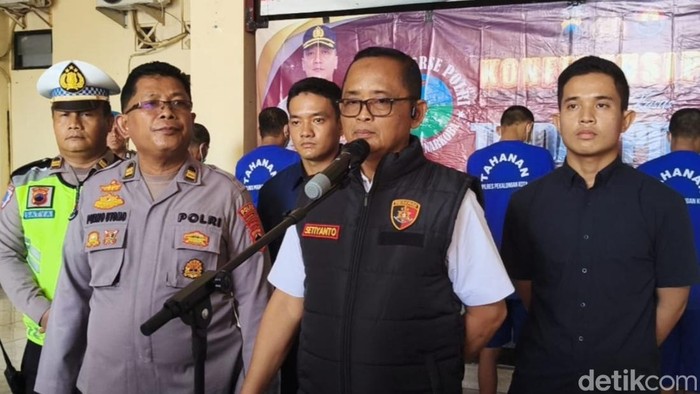 Polresta Pekalongan ungkap kasus penjarahan mesin ATM, Kamis (30/10/2025). Polresta Pekalongan ungkap kasus penjarahan mesin ATM, Kamis (30/10/2025).