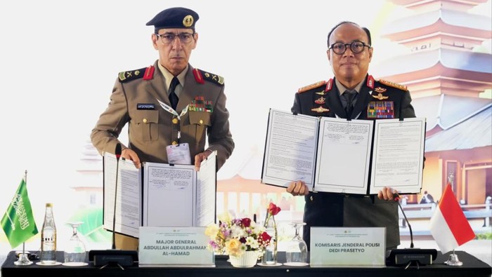 Polri Kerja Sama Kepolisian Arab Saudi Polri Kerja Sama Kepolisian Arab Saudi