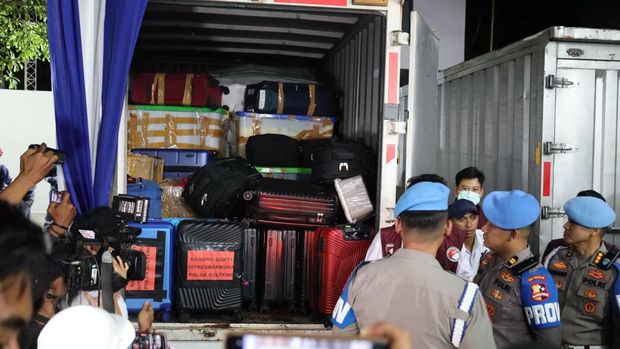 Polri memusnahkan 2,1 ton narkoba berbagai jenis di Cilegon, Banten. Narkoba tersebut merupakan sisa dari total 214 ton narkoba yang disita dalam setahun. (dok Istimewa)