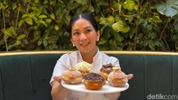 Menurut Rozma Suhardi, pemilik Amy & Cake, donat ini sebenarnya bukan produk baru. Tapi karena sedang viral, mereka memutuskan untuk membawanya kembali. Foto: detikcom/Riska Fitria