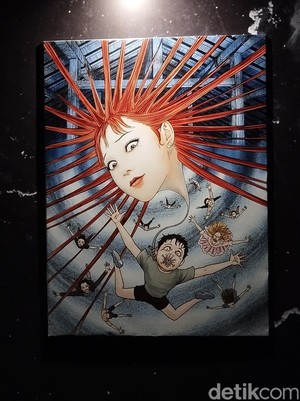 Terhanyut dengan Ilustrasi Ikonik Junji Ito, Mejeng di Jakarta! Terhanyut dengan Ilustrasi Ikonik Junji Ito, Mejeng di Jakarta!