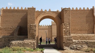 Situs Warisan Dunia Babylon di Irak Terancam Rusak Situs Warisan Dunia Babylon di Irak Terancam Rusak
