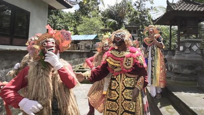 Tradisi Barong Nong Nong Kling di Dusun Suwelagiri Desa Aan, Kecamatan Banjarangkan, Klungkung. (Istimewa)