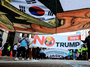 Trump Mengetes Kesabaran Seoul
