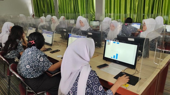 Uji coba TKA di SMA Negeri 3 Palembang